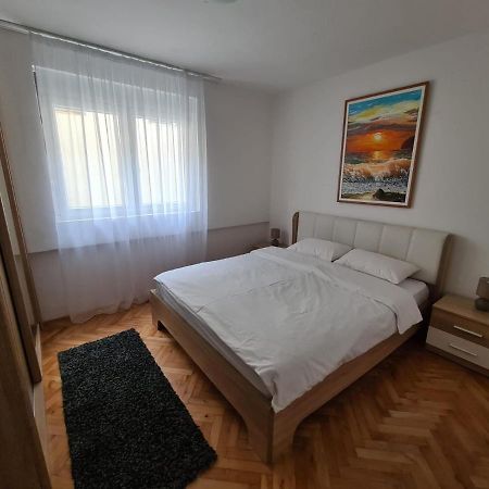 Art Apartment Podgorica Ngoại thất bức ảnh